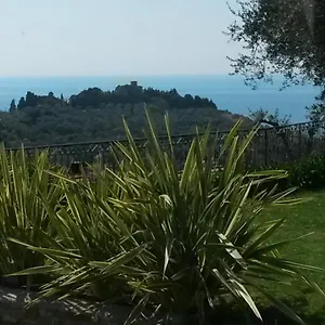 Isabella , Imperia Italië