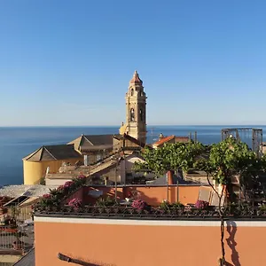 Eco Del Mare , Cervo Italië