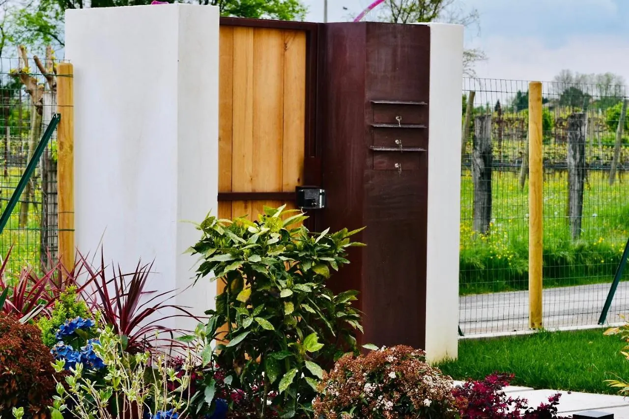 Il Vigneto Bed & Breakfast Desenzano del Garda 0*,